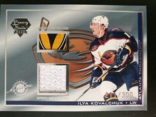2003-04 Pacific Luxury Suite 2A Ilya Kovalchuk (3CLR) #211/300