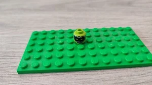Figurine, tête de robot extraterrestre, masque noir pièce détachée Lego #C06 - Imagen 1 de 2