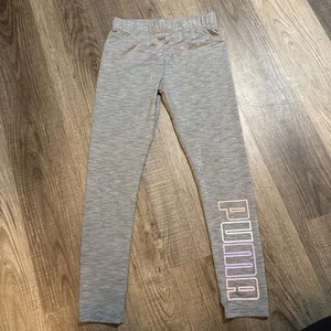 Puma Leggings Girls Size 10-12 Gray Athleisure Pink Blue Purple Spellout - Picture 1 of 5