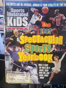 Sports Illustrated For Kids Extra The 1997 Spectacular Sports Yearbook BAD COVER - Picture 1 of 2