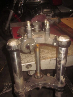 horquillas moto guzzi california cal 3 abrazaderas triples Foto 1 de 2