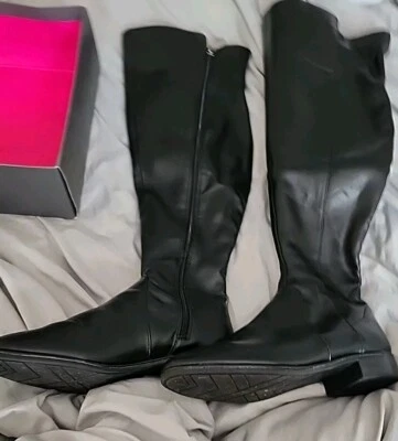 Botas para mujer Vince Camuto talla 7,5 M negras altas sobre la rodilla Kochelda  Foto 1 de 3