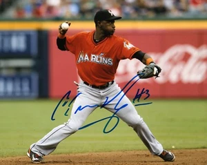 Signed Miami Marlins Adeiny Hechavarria 8x10 Photo COA - Picture 1 of 1