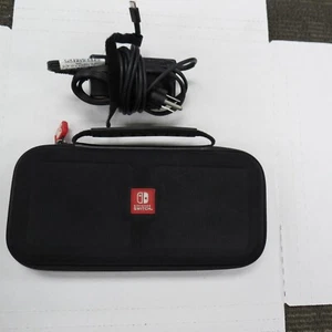 NINTENDO SWITCH HEG-001 OLED VIDEO GAMING CONSOLE WITH CASE NICE!!!! - Picture 1 of 7