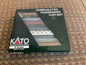 KATO (Set A) Juego de vagones de pasajeros corrugados (4 unidades de automóviles) escala N #106-1504 - Imagen 1 de 1