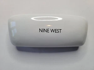 ESTUCHE PARA GAFAS DE SOL DURAS NINE WEST BLANCO MEDIANO - Imagen 1 de 7