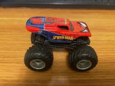 Monster Jam Spider-Man 2013 Hot Wheels 1:64, limpio, suelto Foto 1 de 2