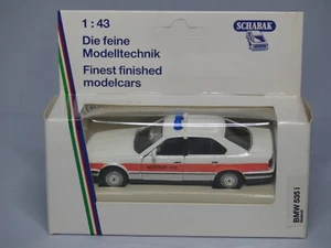 SCHABAK 1:43 BMW 5-SERIES 535i NOTRUF 112 NOTARZT AMBULANCE CAR BOXED - Picture 1 of 14
