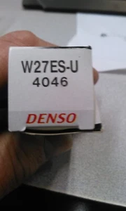 DENSO 4046, W27ES-U, U-GROOVE SPARK PLUGS, LOT OF 10 - Picture 1 of 3