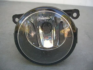 FORD FOCUS FUSION NAVIGATOR 05 06 07 08 09 10 11 12 13 14 15 16 FOG LIGHT OEM - Picture 1 of 5