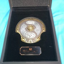New DOTA 2 International Championships 2020 Medal Aegis Shield + Box Valve Corp