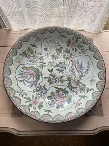 19th Century Qing Dynasty Chinese Export Famille Rose Porcelain Bird Bowl 14” - Picture 1 of 7