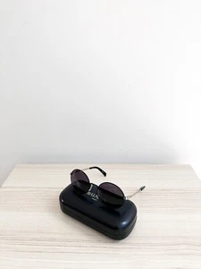 Round Balmain Sunglasses with etched logo - Picture 1 of 7