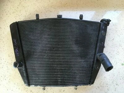 Radiador de refrigeración refrigerante de agua original 235 Suzuki GSXR1000 L4 L5 2014 2015 Foto 1 de 4