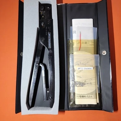 1 PIEZA NUEVA HERRAMIENTA CRIMPADORA MANUAL HIROSE DF11-TA2428HC 24-28AWG LATERAL DHL Foto 1 de 4