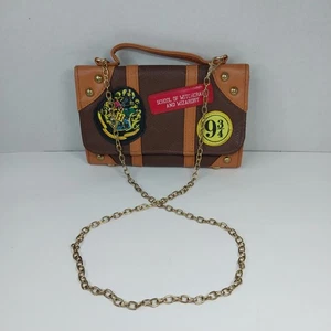 BioWorld Harry Potter kleine Umhängetasche Geldbörse Portemonnaie Hogwarts Express Gepäck - Bild 1 von 9