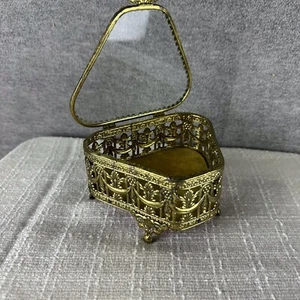 Vintage Ormolu Gold Footed Trinket Holder With Glass Lid Three Sided - Picture 1 of 11