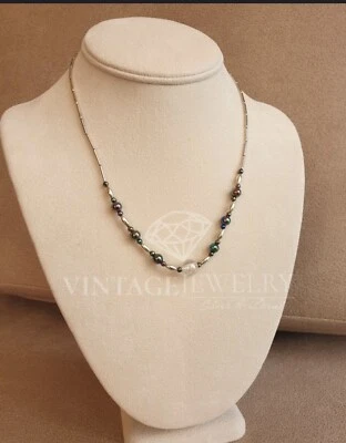 Níquel de plata esterlina con piedra de colores Foto 1 de 4