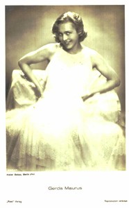 Gerda Maurus   * Original Ross Postkarte Postcard * Nr. 49 a