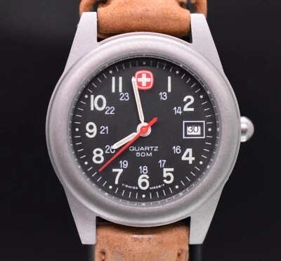 Reloj De Colección Ejército Suizo Wenger Marlboro Diseño SAK Mujer Fecha Gunmetal BATERÍA NUEVA Foto 1 de 4