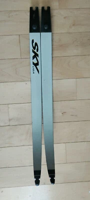Archery: Sky Conquest Carbon Recurve Limbs Short #40 - image 1 of 4