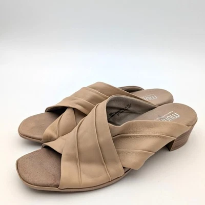 Munro Lee Slide Slip-On Leather Sandals Camel Women's Size US9N EU40 - Image 1 of 4