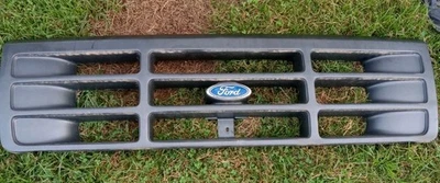 Parrilla delantera cromada Ford F150 F250 F350 Bronco 1992-1997 OEM Foto 1 de 4