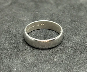 925 Sterling Seta 5.2mm Band Ring Sz 7.5 - 3.34g - Picture 1 of 3