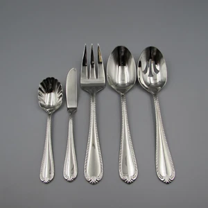 Servizio da 18 pezzi Reed & Barton inox DOMAIN nuovo - Foto 1 di 5