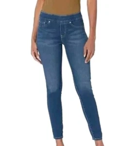 Signature by Levi Strauss & Co. Gold Label Women's Totally Shaping Skinny Levi's - Picture 1 of 4