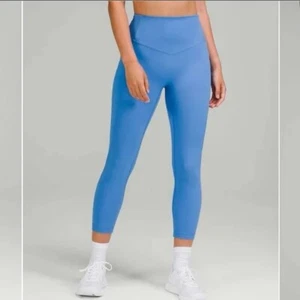 Lululemon All the Right Places High-Rise Drawcord Waist Crop 23” Size 6 - Picture 1 of 6