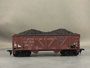 Athearn - Pacifico meridionale - tramoggia doppia 34' C/S con carico + Wgt # 41816 - Foto 1 di 6