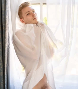 Handsome Male Nude Physique Gay Interest Limited Edition Photo 4.25 - Picture 1 of 3