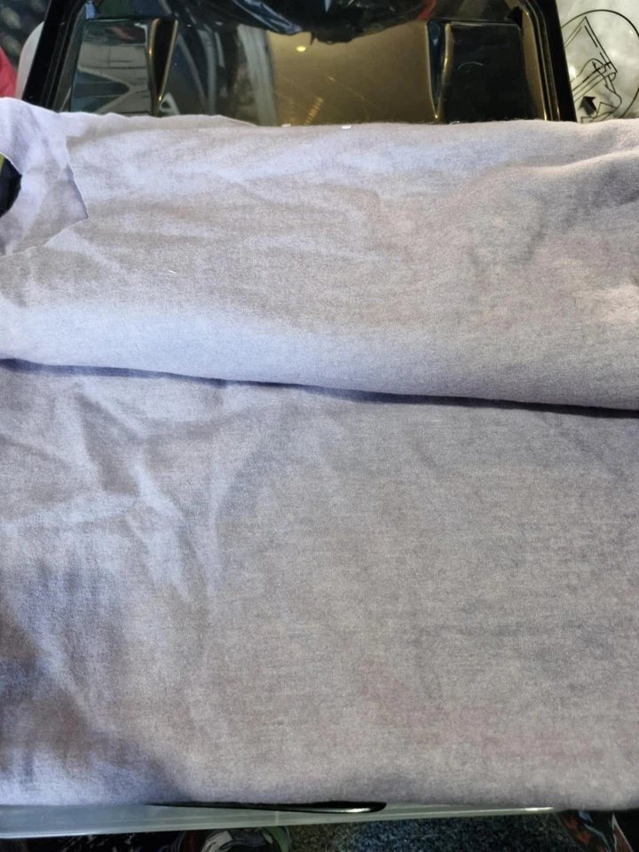 pale purple wool blend fabric remnant x 3 pieces - size in product description - Image 1 of 1