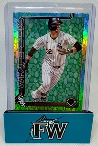2025 Topps Series 1 Gavin Sheets #95 Easter Refractor White Sox - Picture 1 of 2