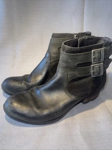 SOREL Women's Lolla US 8.5 Black Suede Waterproof Leather Ankle Boots Booties - Picture 1 of 11