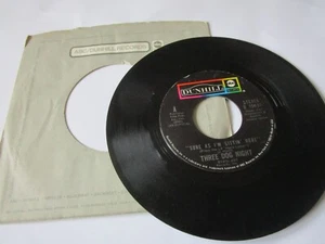 Three Dog Night Sure As I'm Sittin' Here ABC/Dunhill D-15001 1974 Jukebox 7inch - Picture 1 of 5