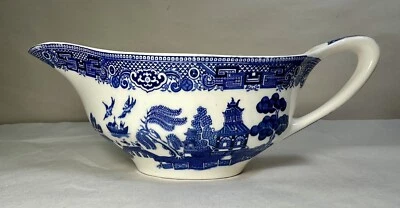 Johnson Bros "Willow" Gravy Boat Foto 1 de 4