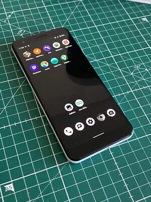 Google Pixel 3a with Graphene OS installed. Image now offline. - Immagine 1 di 4