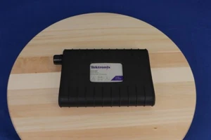 Tek RSA306 Spectrum Analyzer HH 9KHz to 6.2GHz, USB base - Picture 1 of 11