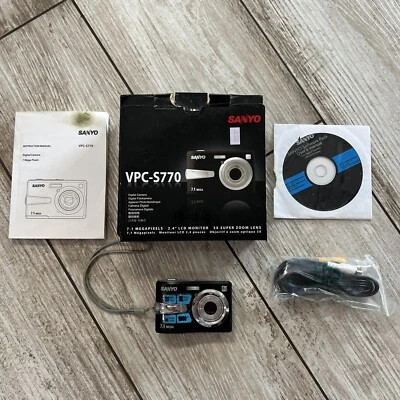 Sanyo Xacti VPC-S770BK 7.1MP Digital Camera - Black Sold As Is Parts Only - Image 1 of 4