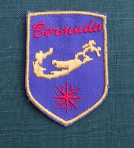1980s Bermuda Tropical Island Archipeligo Map Shield Sew on Clothes Patch - Picture 1 of 2