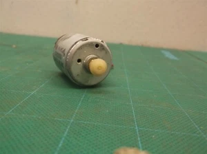 CX042A-ADF MOTOR off a HP Photosmart 5520 e-all-in-one Printer DE2 - Picture 1 of 4