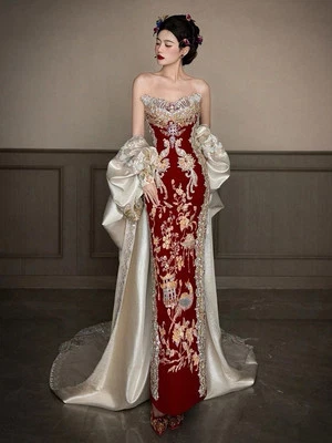 Chinese Wedding Dress Bride Wedding Xiuhe Dress Phoenix Embroidery Toast Dress - Image 1 of 4