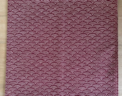 Pañuelo de algodón hecho en Japón 53 cm (20,9 pulgadas) rojo Seigaiha Foto 1 de 4