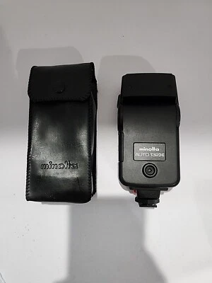Minolta Auto Photo Flash 132X Shoe Mount Flash UNTESTED Includes Cover - Image 1 of 4