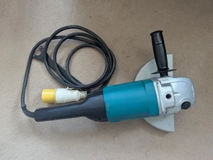 Makita 9069 9" Angle Grinder 110v 230mm Disc Cutter - Picture 1 of 3