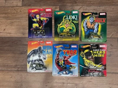 hot wheels marvel lot - Image 1 of 4