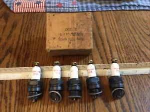 5 NOS Dodge #959308 Flat Head 6 Cyl.Auto-Lite Spark Plugs BH4 - Foto 1 di 4