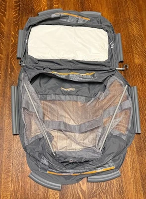 Graco Pack 'n Play Playard- MESH BASSINET/CHANGER COMBO ONLY - Image 1 of 2